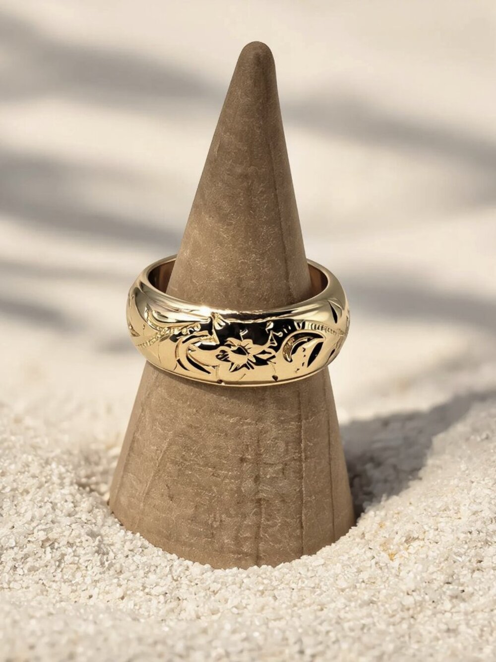 6mm Hawaiian Barrel Ring - Hawaiian Floral ring